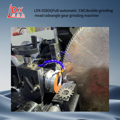 पूर्ण सीएनसी देखा ब्लेड डबल पीस सिर साइड कोण पीस मशीन LDX-028A